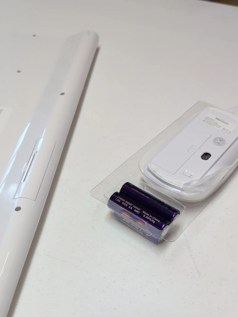 N/A white wireless